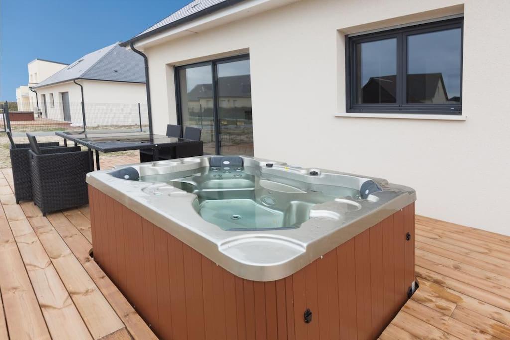 Villa En Bord De Mer Spa / Sauna Bretteville-sur-Ay エクステリア 写真