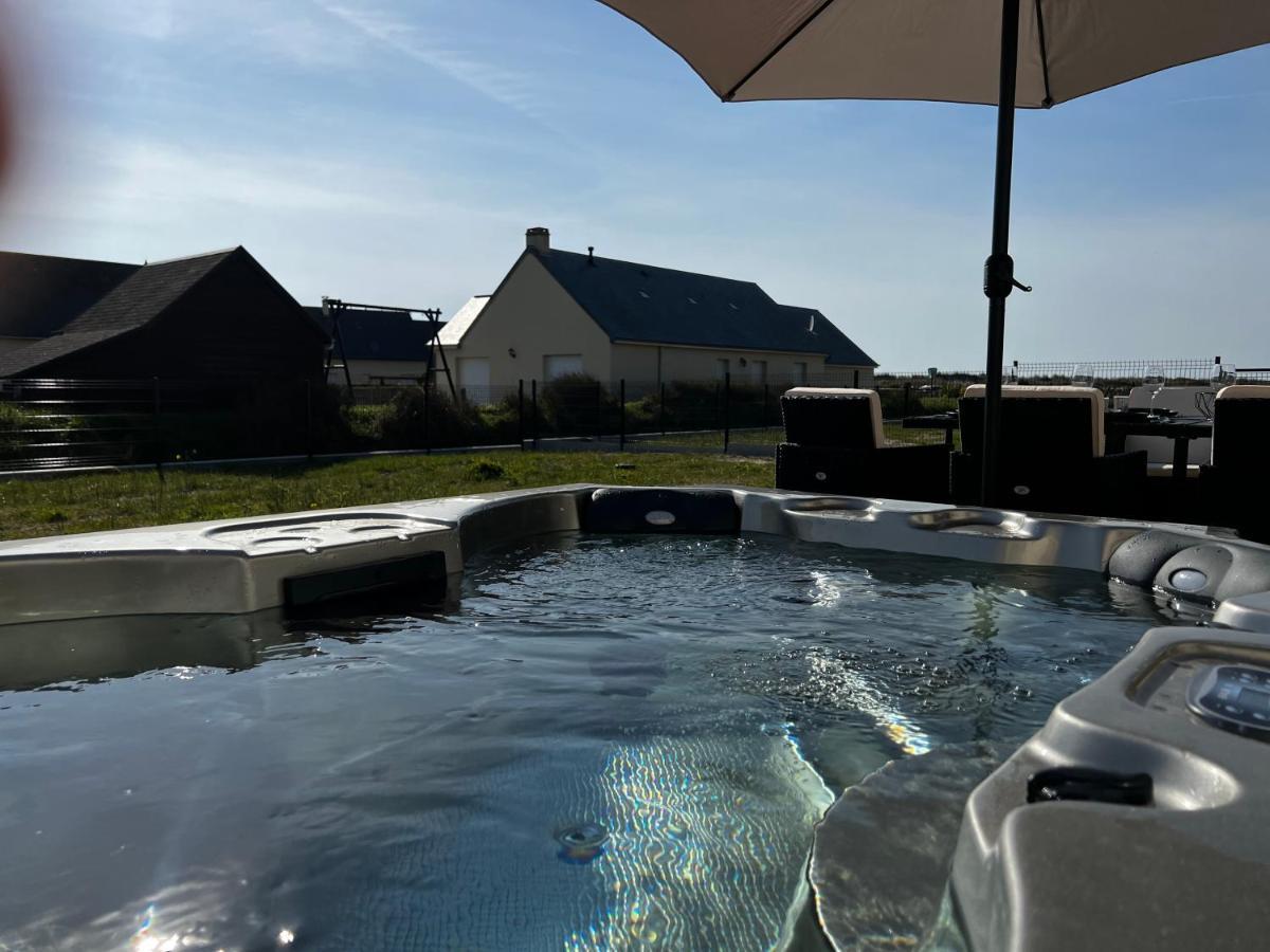 Villa En Bord De Mer Spa / Sauna Bretteville-sur-Ay エクステリア 写真